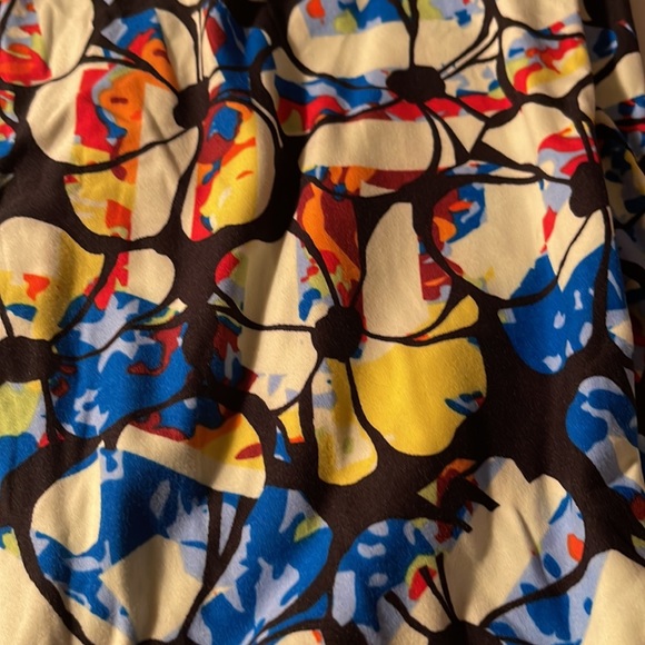 LulaRoe tc2 leggings - Picture 2 of 2